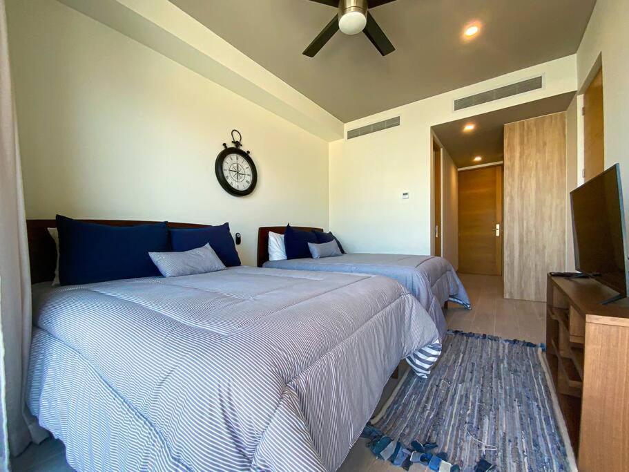 Beautiful + Luxury + Ocean View + Pool Apartment Плая дел Кармен Екстериор снимка